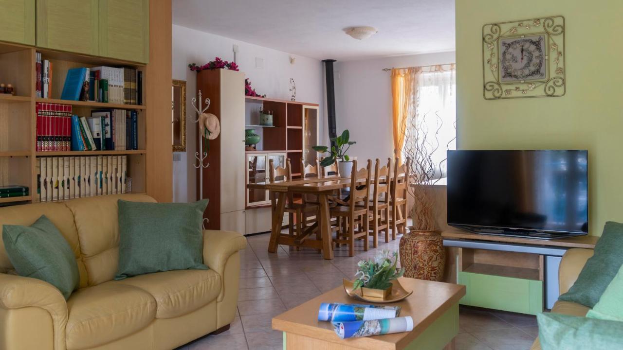 Gabbiani - Cala Gonone Apartment Bagian luar foto